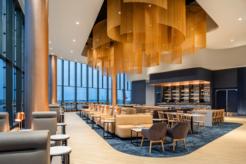 Marriott Marquis, McCormick Place social level bar seating with a view, interior lighting