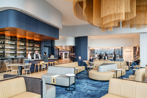 Marriott Marquis, McCormick Place dining area and lounge, interior lighting